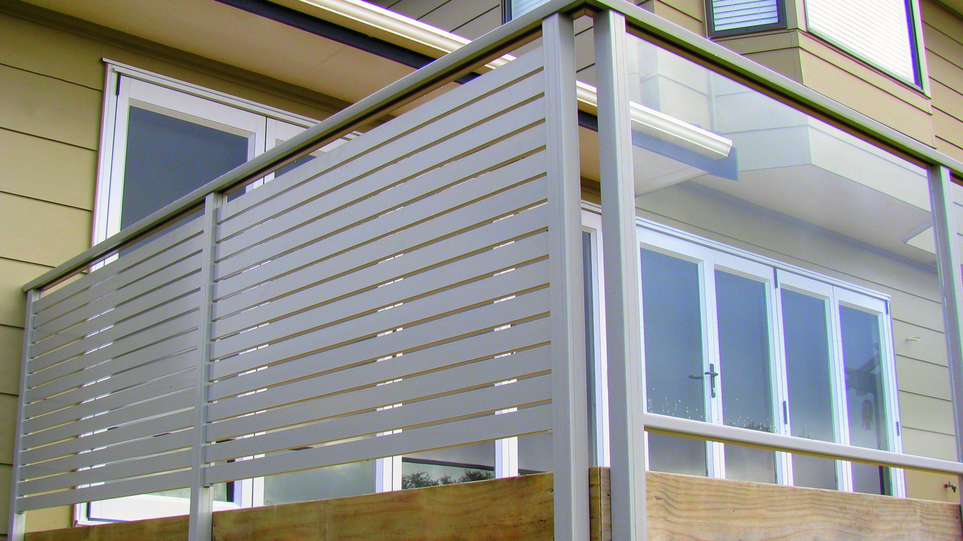 Euro Slat Privacy Fence