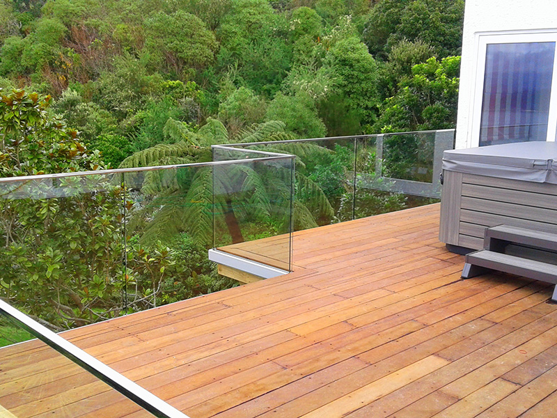 Semi Frameless Glass Balustrade